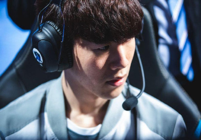 锋常出现高 锋常出现高